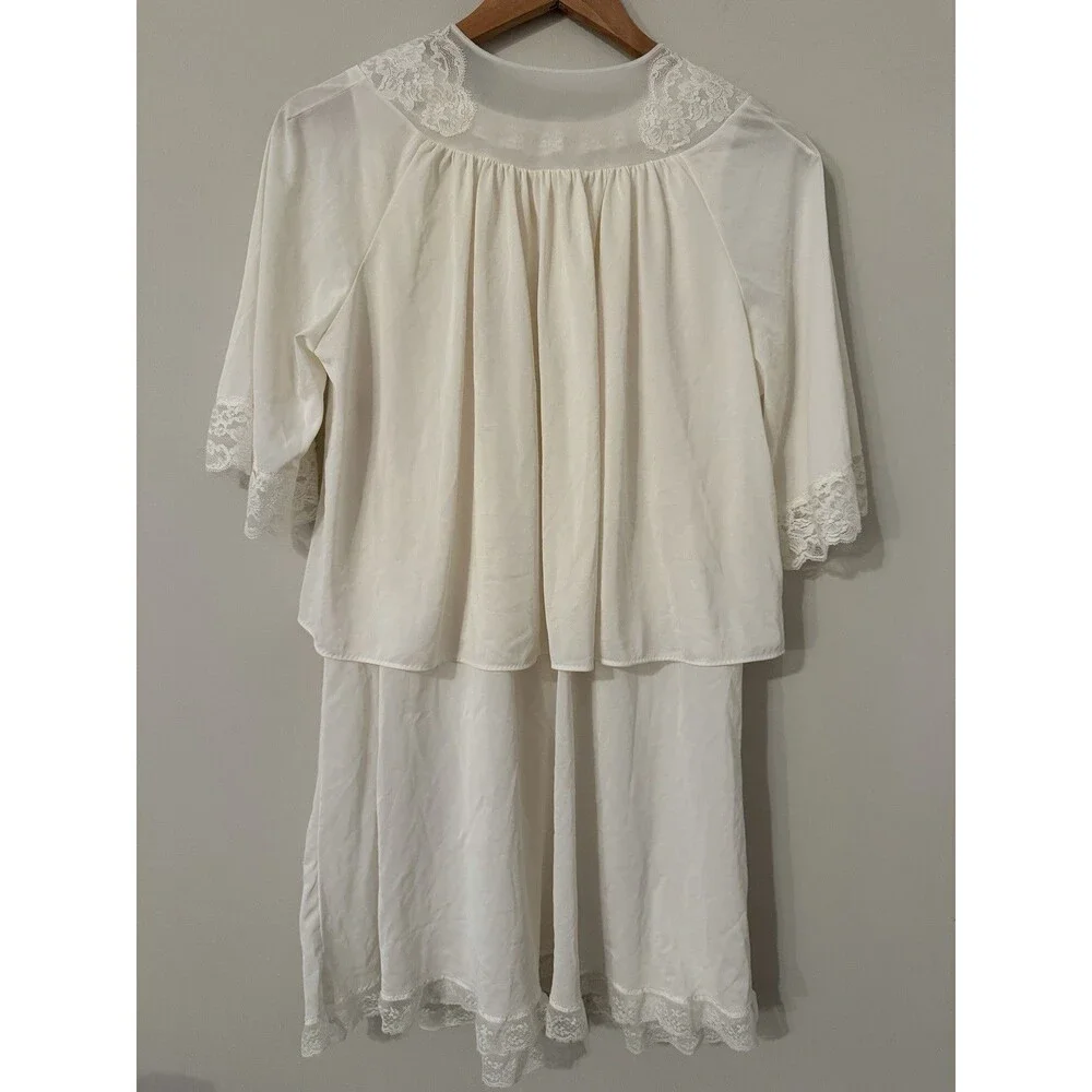 Vintage 80’s Shadowline Ivory Gown & Short Robe Set Womens Small Lace Trim